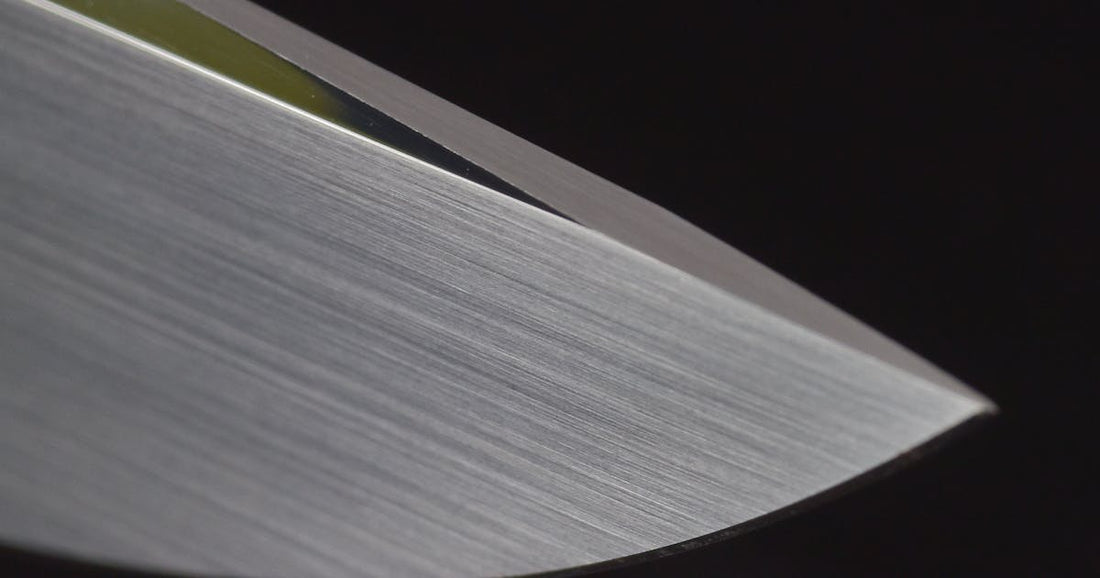 Why Your Knife's Edge Angle Actually Matters